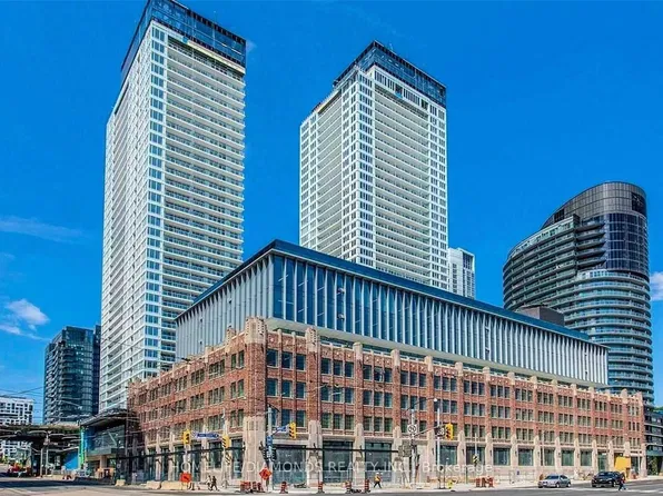 19 Bathurst St, Toronto, ON