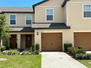 1584 Wynford Cir, Tavares, FL 32778