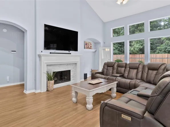 20214 Powerscourt Dr, Humble, TX 77346