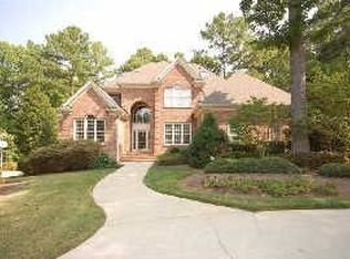 110 Ronsard Ln, Cary, NC 27511