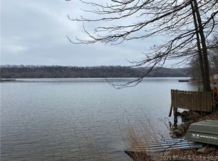 Privacy Point, Edwards, MO 65326