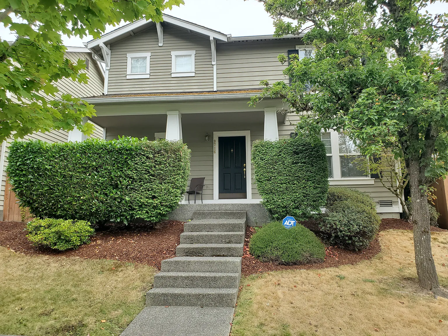 3 bed, 2.5 bath, 2100 sqft, $3,750 — Photo 1