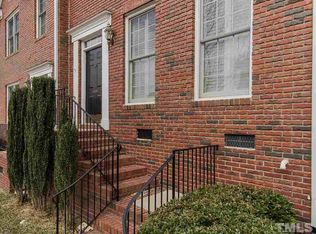 408 Aberdeen Dr, Chapel Hill, NC 27516
