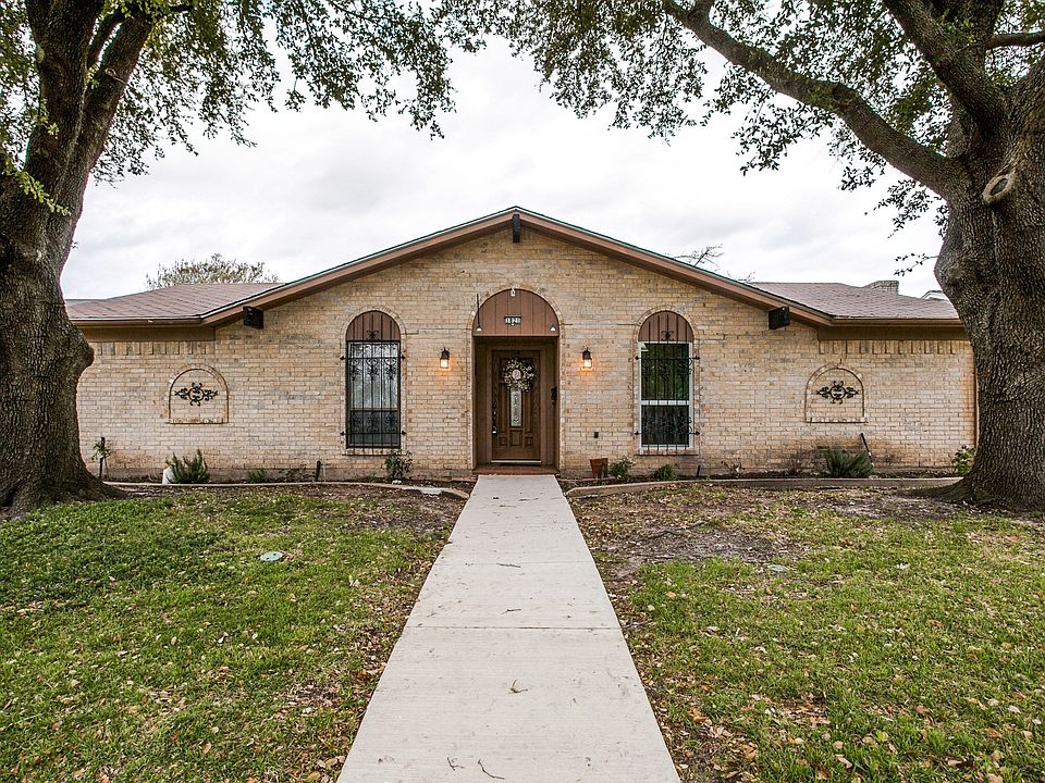 1st image of 1821 Santa Anna Dr