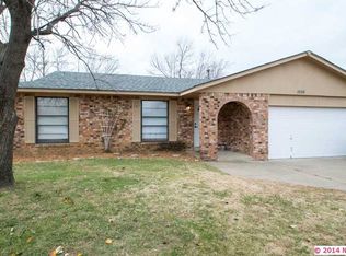 1656 S Poplar Ave, Broken Arrow, OK 74012