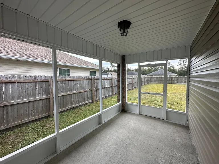 5085 Teresa Dr — Photo 18