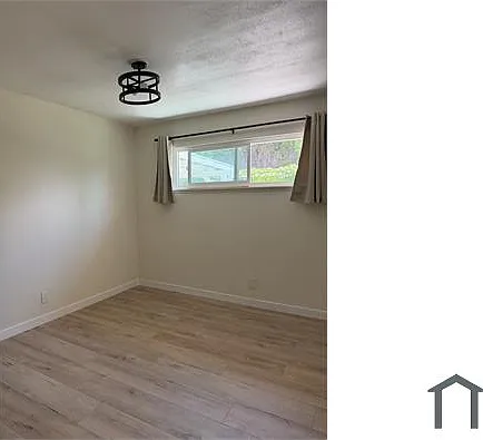 3002 W Borchard Ave — Photo 7