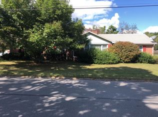 214 Collins St, Stroudsburg, PA
