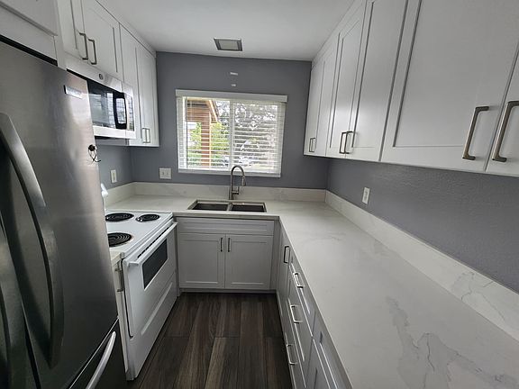 2nd image of 7827 Camino Tranquilo