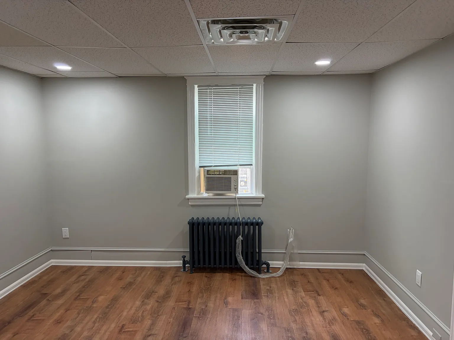 1 bed, 600 sqft, $1,500 — Photo 2