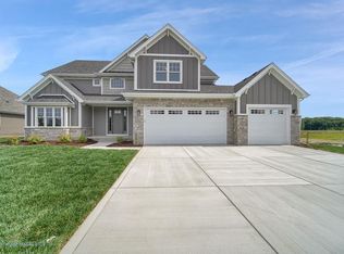 13112 Bluestem Dr, Saint John, IN