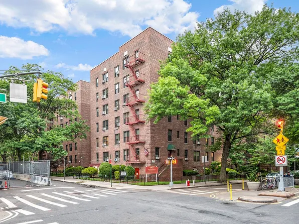 33-45 94th St APT 3K, Jackson Heights, NY 11372