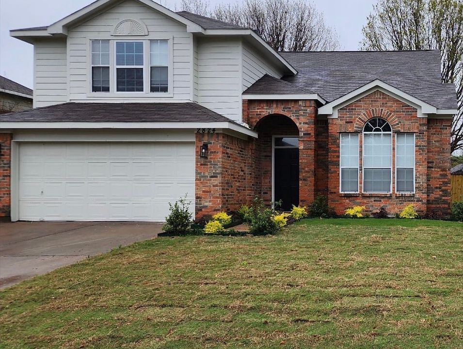 1st image of 2824 Ironwood Dr