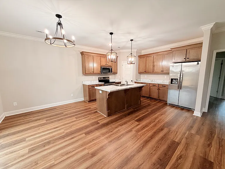 10515 Wall Triana Hwy — Photo 8