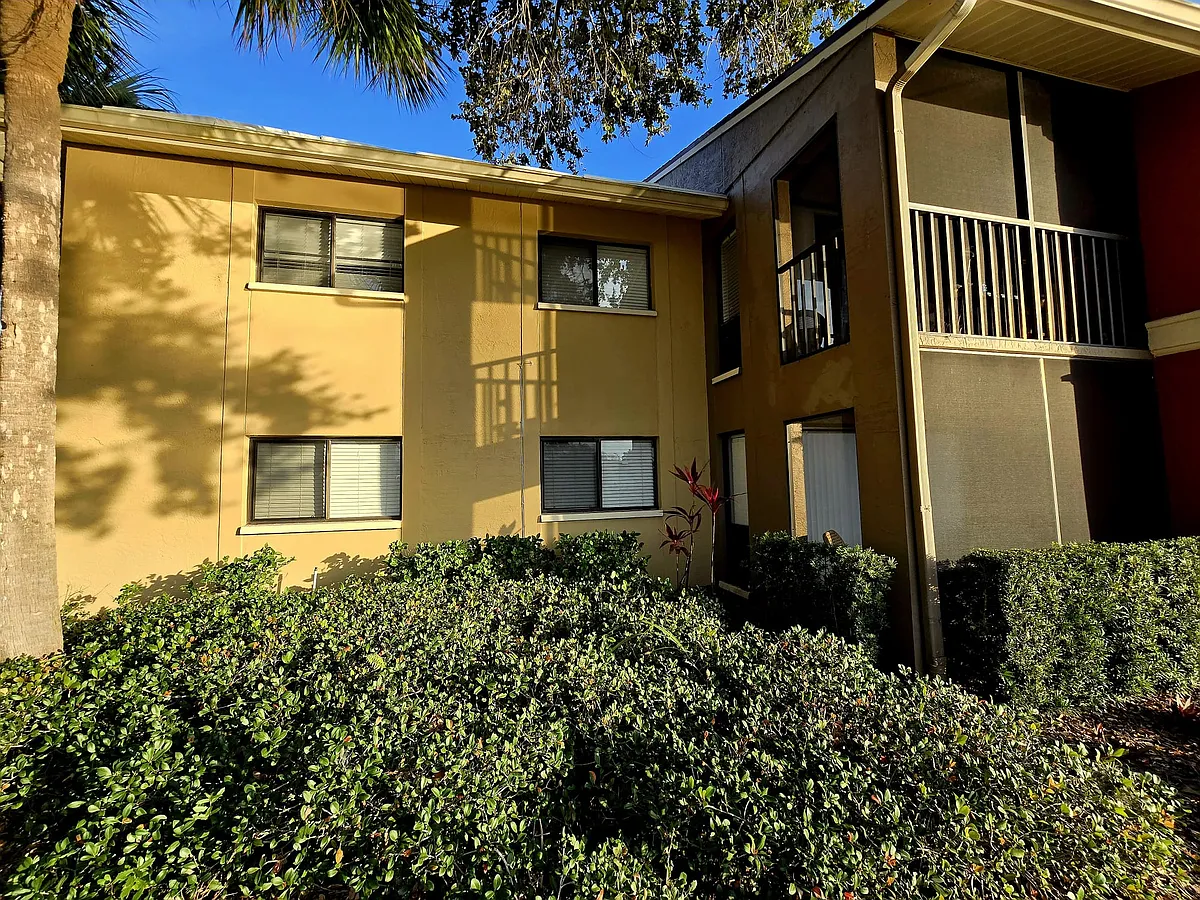 Building Photo - 5582 Baywater Dr
