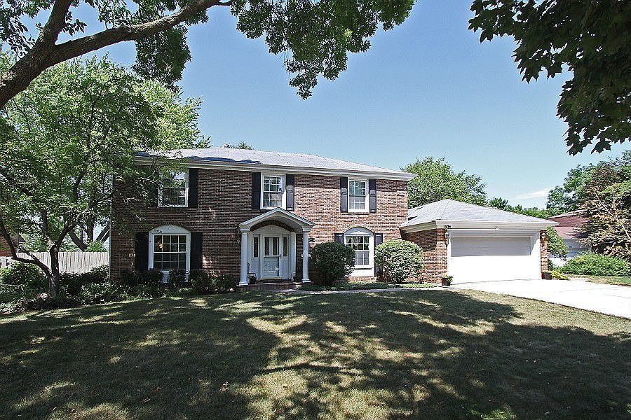 1st image of 954 W Partridge Dr