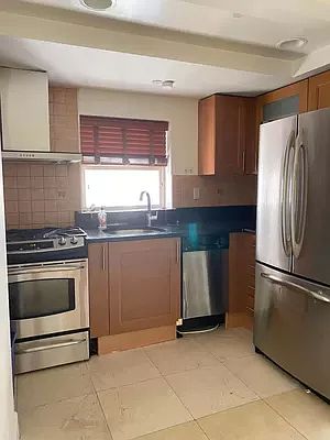 5th image of 140-22 Beech Ave #7