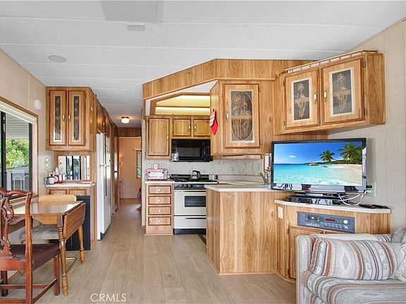 5th image of 70201 Aurora Rd #110