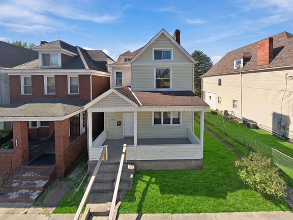 4th image of 2779 Zephyr Ave