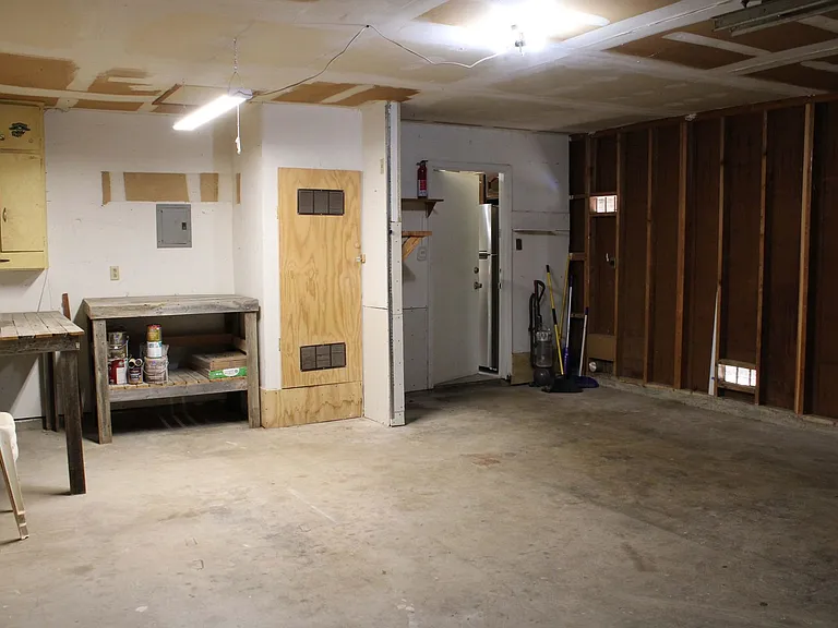 7114 Spring Morning St — Photo 21