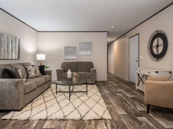 8660 Kanawha Dr, Orient, OH 43146