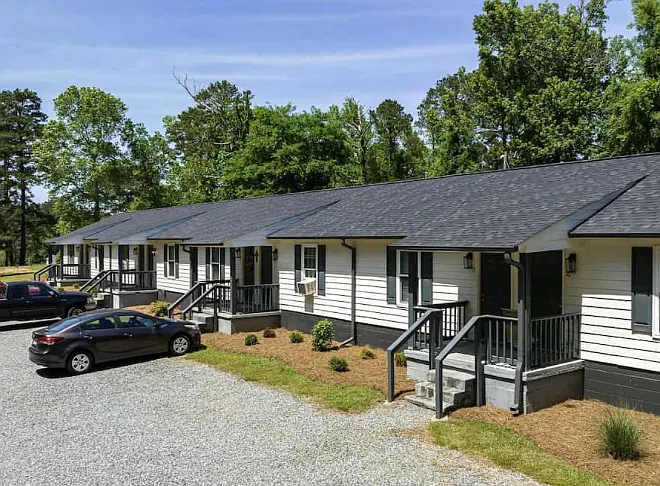 111 Sinclair Marina Dr #14