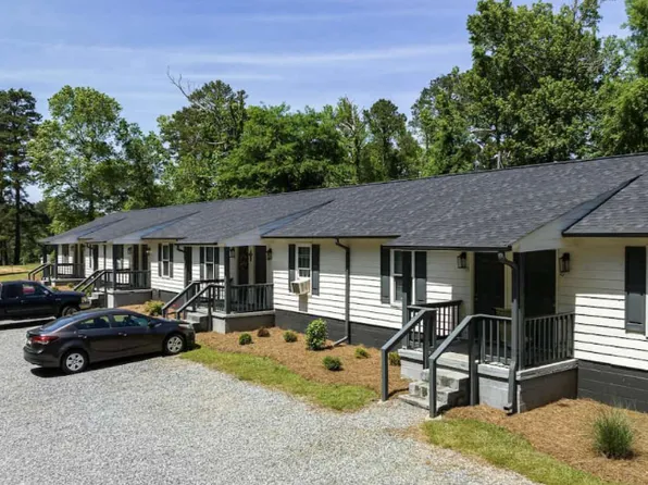 111 Sinclair Marina Dr #14, Milledgeville, GA 31061