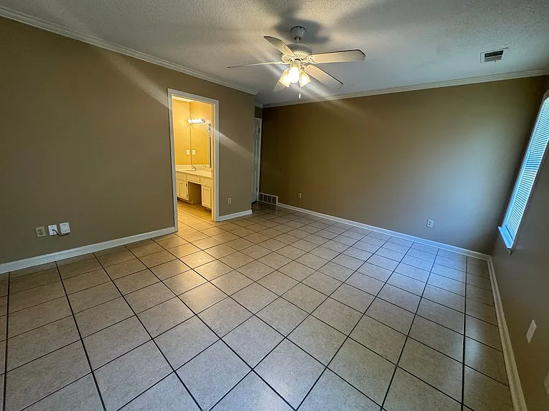 7822 Guthrie Ln — Photo 19