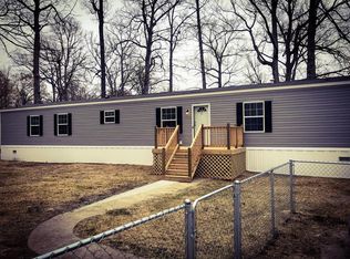 8 Dena Dr, Williamsburg, VA 23188