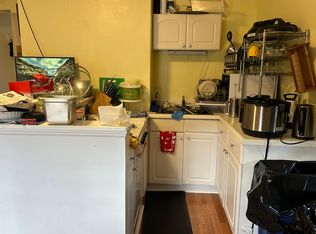 8 Grand View Ave #3, Somerville, MA 02143