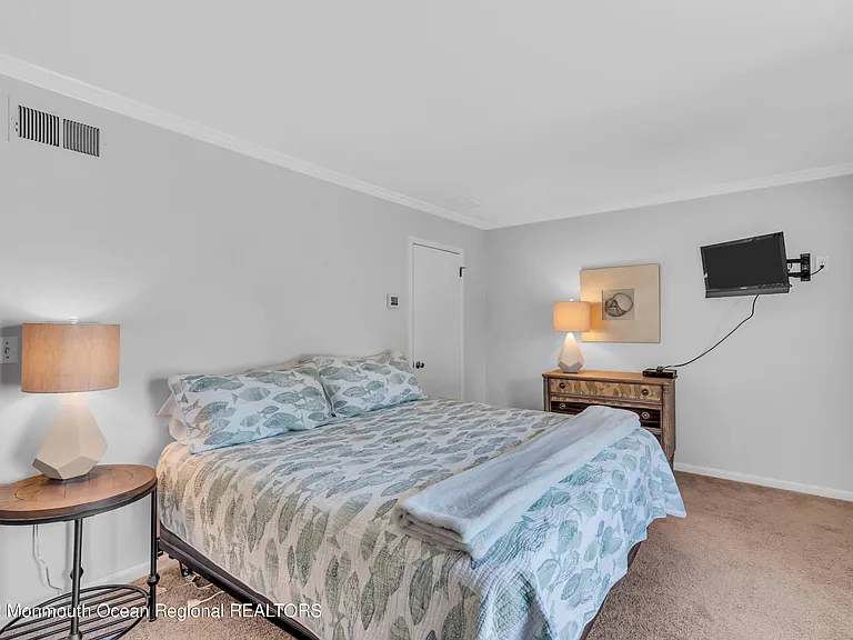 54 Linden Court Spg — Photo 18
