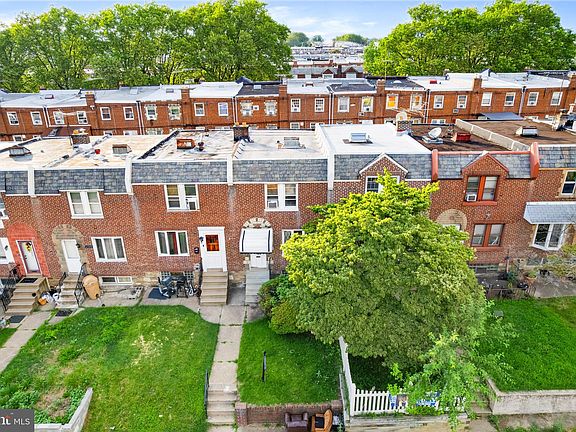 2nd image of 6344 Glenloch St