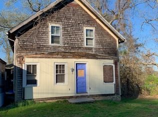 193 E Franklin St, Killingly, CT 06239