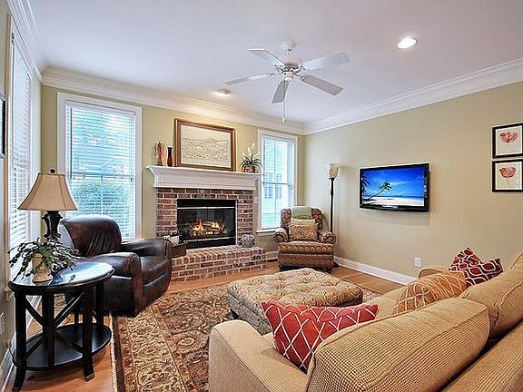 5th image of 5047 Coral Reef Dr