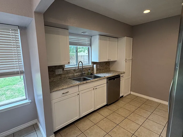 1404 Sagebrush Dr — Photo 14