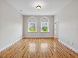 21 Union Pl #3, Summit, NJ 07901