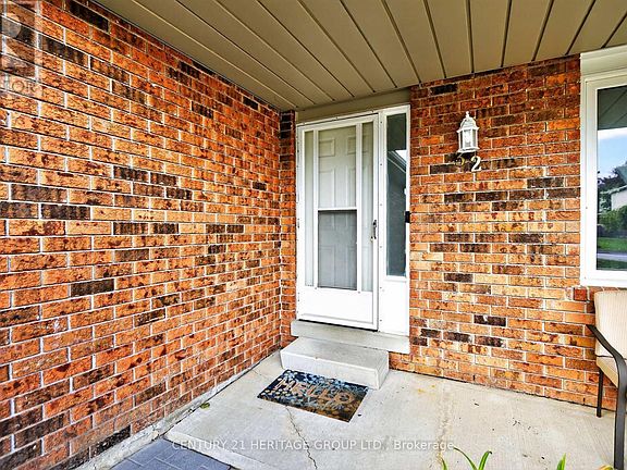 5th image of 32 Northgate Dr