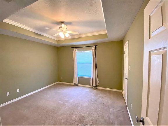 5th image of 2309 Norham Dr