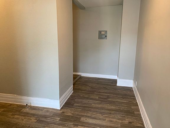 3rd image of 415 Denver Blvd #1