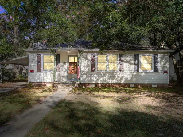 1114 Melvin Dr, Hanahan, SC 29410