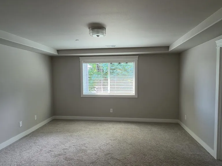 8435 NE 146th St — Photo 8