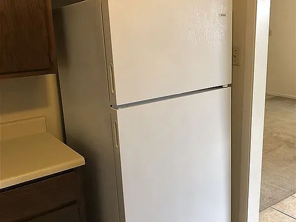 2nd image of 2819 Longmire Dr APT B