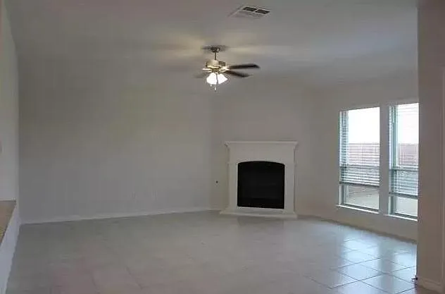 5010 Flanagan Dr — Photo 8
