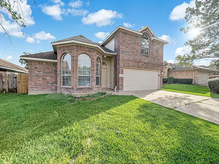 18439 Sunrise Oaks Ct — Photo 2
