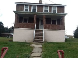 140 Lloyd St, Windber, PA 15963