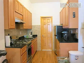 Rented by Citi Habitats