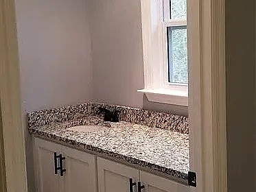 Master En Suite Full Bath