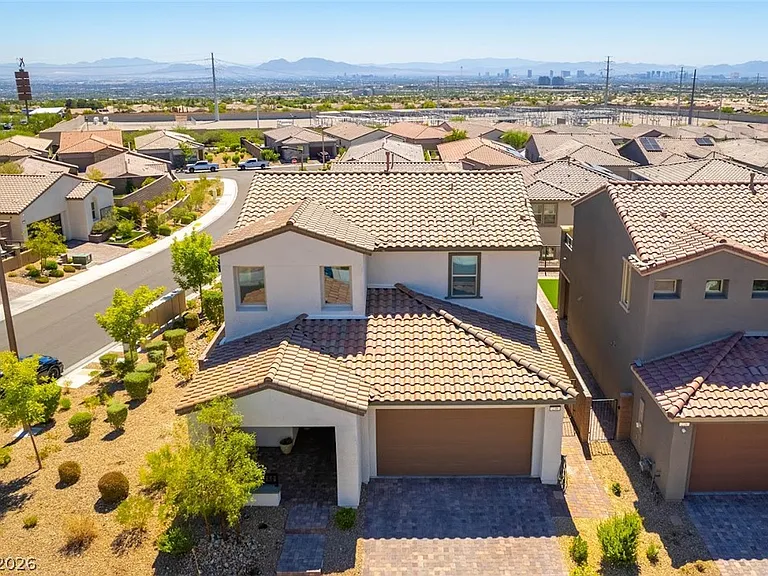238 Badwater Basin St — Photo 3