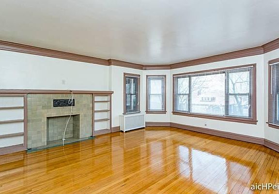 2nd image of 7711 S Yates Blvd