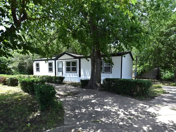 311 Whispering Trl, Gun Barrel City, TX 75156